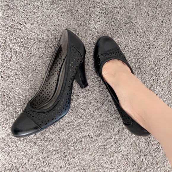 🖤🖤SOLD🖤🖤HP!!🤩🎉🤩🎉Naturalizer Black Comfort Heels Round Toe Size 8.5 - Picture 5 of 15
